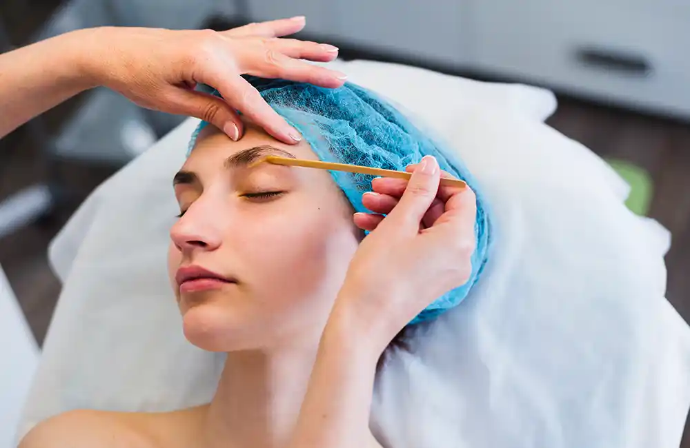 Face Threading & Eyebrow Shaping